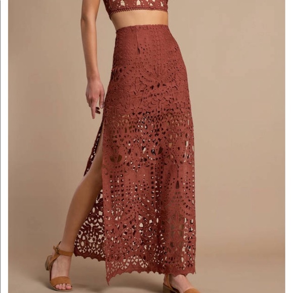 Tobi Dresses & Skirts - Tobi Lace/Crochet Skirt - never worn
